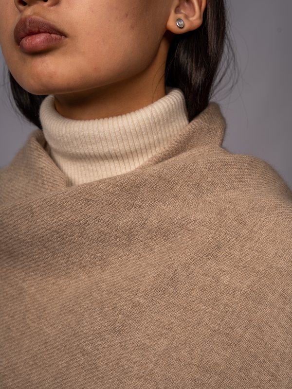垂坠披肩 · Organic Brown