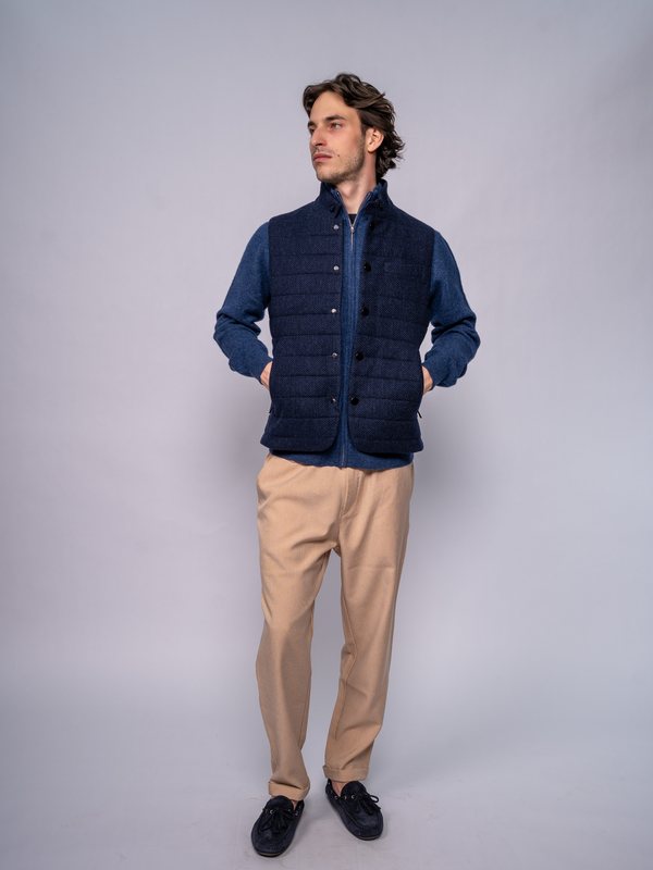 Men’s Quilted Snap-Front Vest in Dk Navy