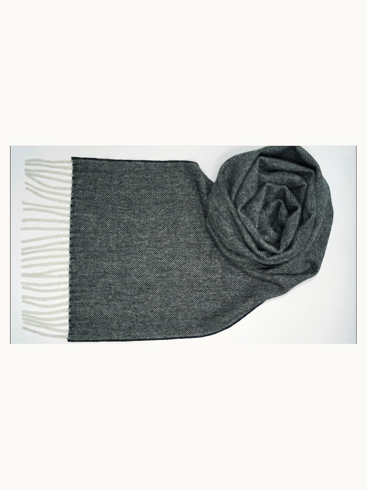 Classic Cashmere Scarf · Slate — flat
