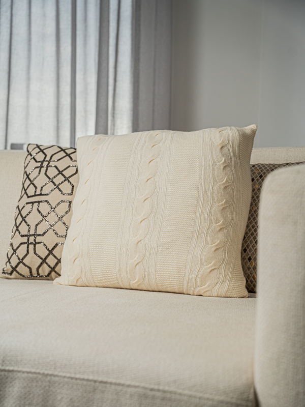 Cable-Knit Cushion Cover · Ivory