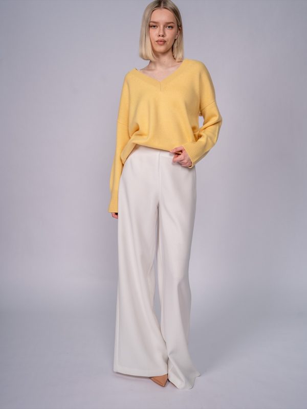 Relaxed V-Neck Sweater in Butter Yellow