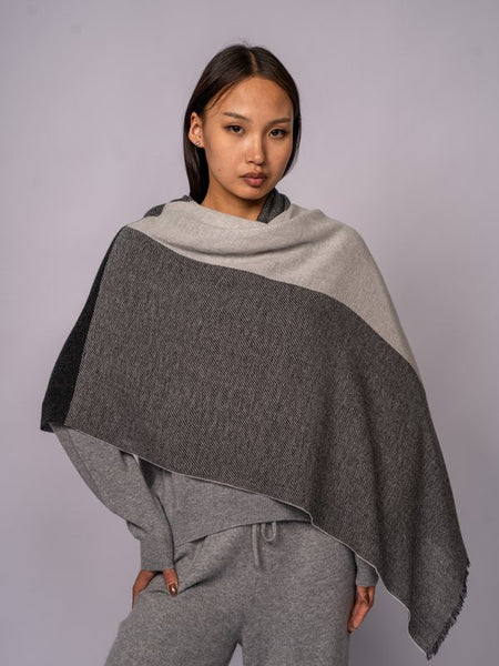 Colour-Block Wrap Shawl in Grey