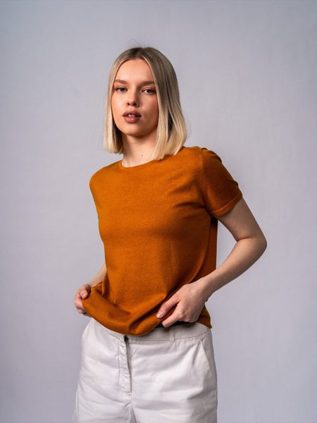 Вязаный топ с коротким рукавом и круглым вырезом · Amber