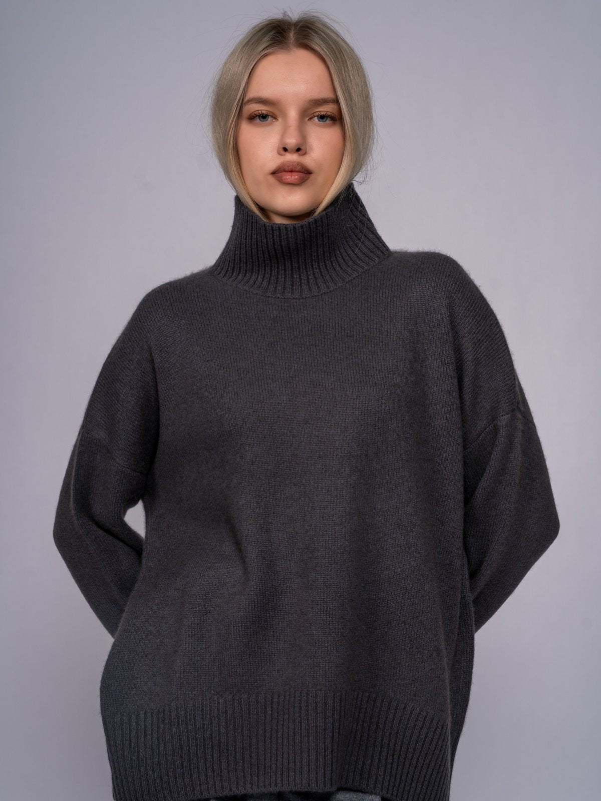 Pull col roulé oversize · Charcoal — vue 1