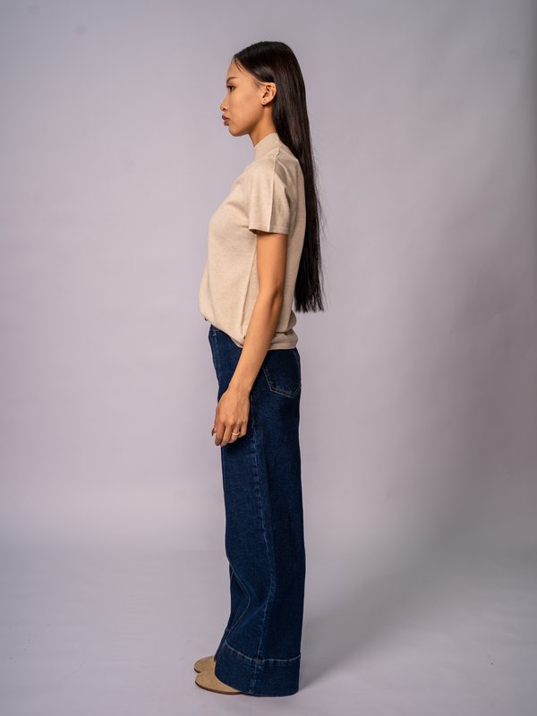 Short-Sleeve Mock-Neck Top in Oatmeal