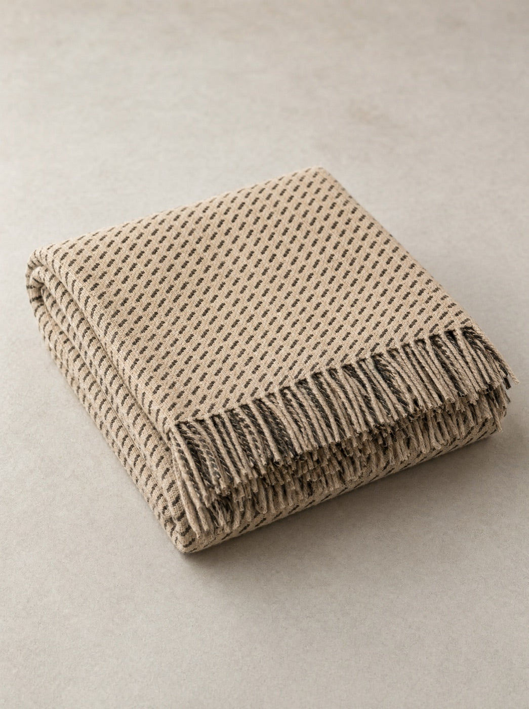 Sheep Wool Throw — Textured Stitch