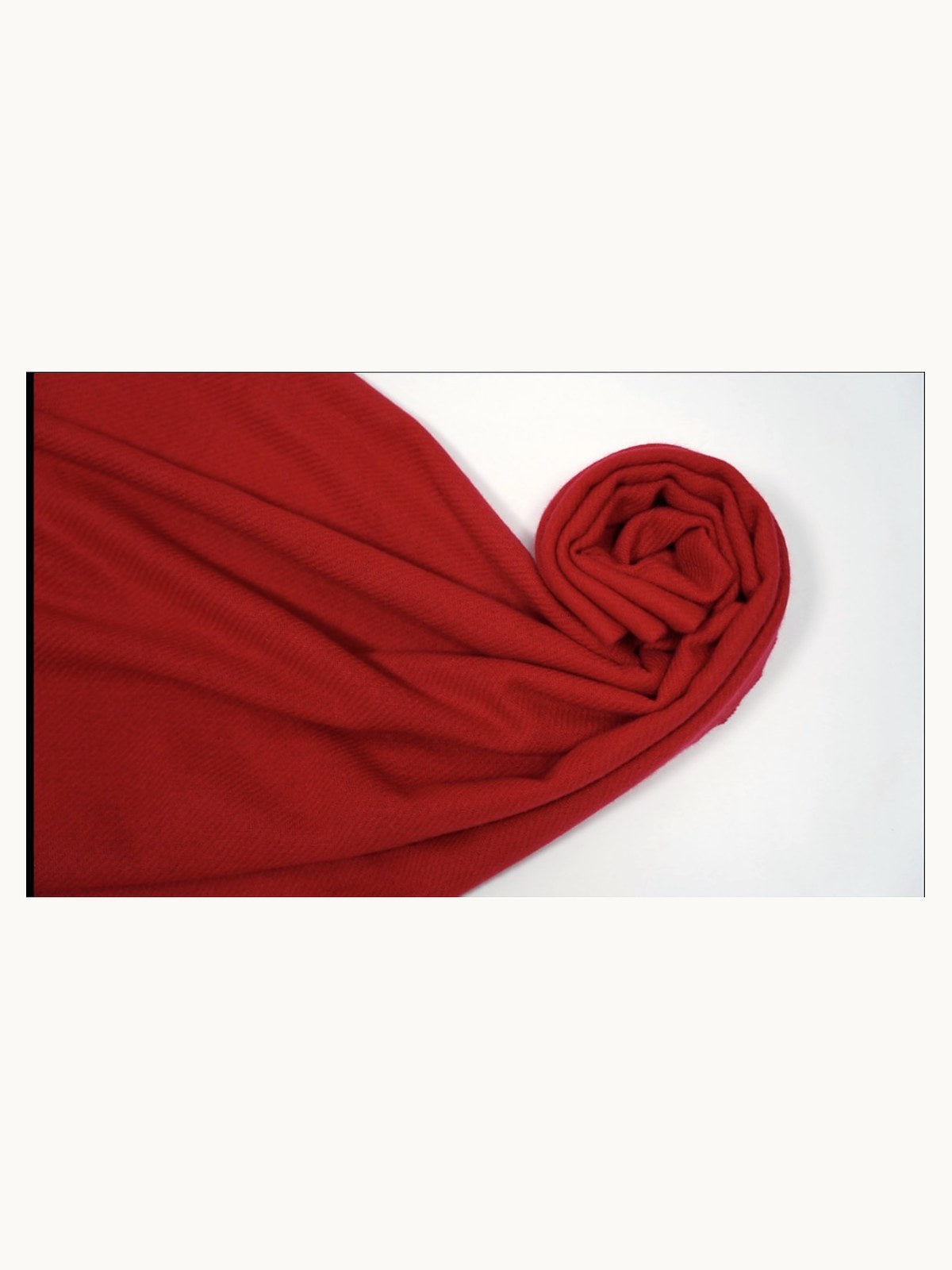 Cashmere Shawl · Red — flat
