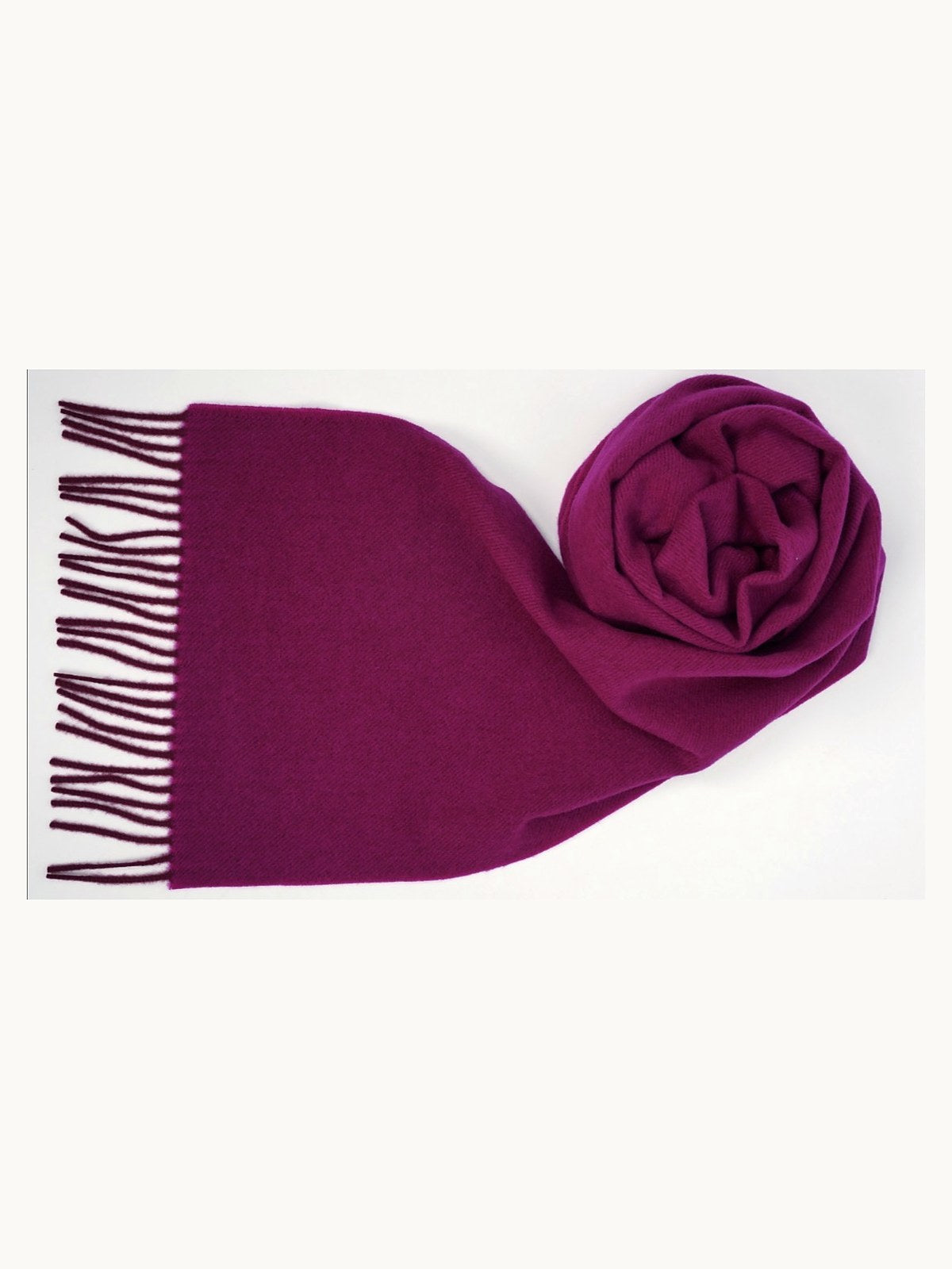 Classic Cashmere Scarf · Berry — flat
