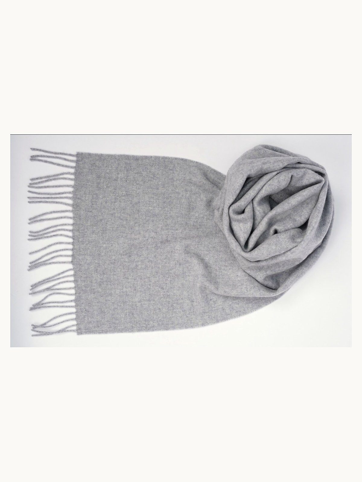 Classic Cashmere Scarf · Light Grey — flat