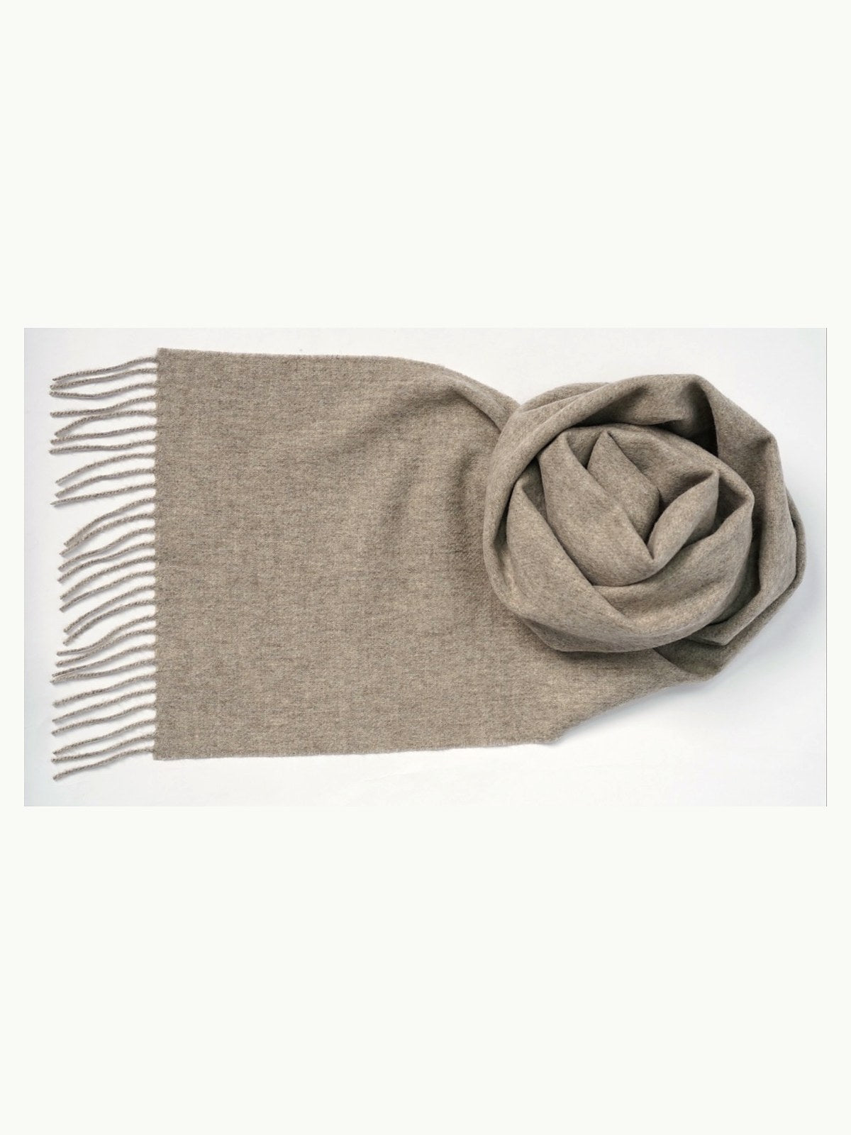 Classic Cashmere Scarf · Oatmeal — flat